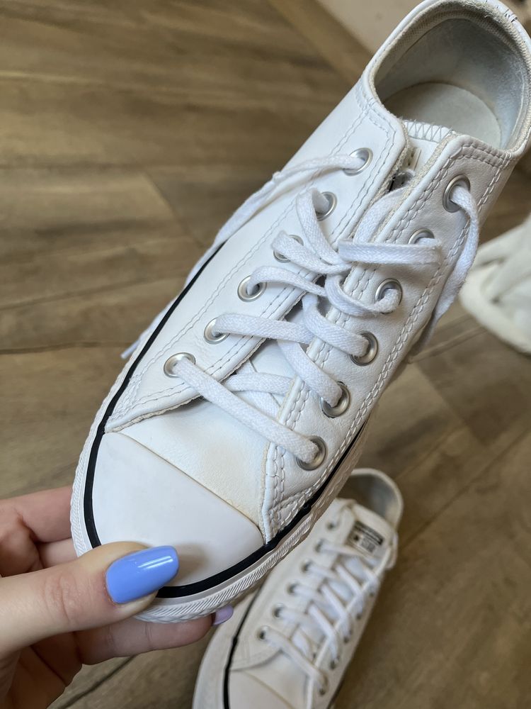 Converse skorzane platform