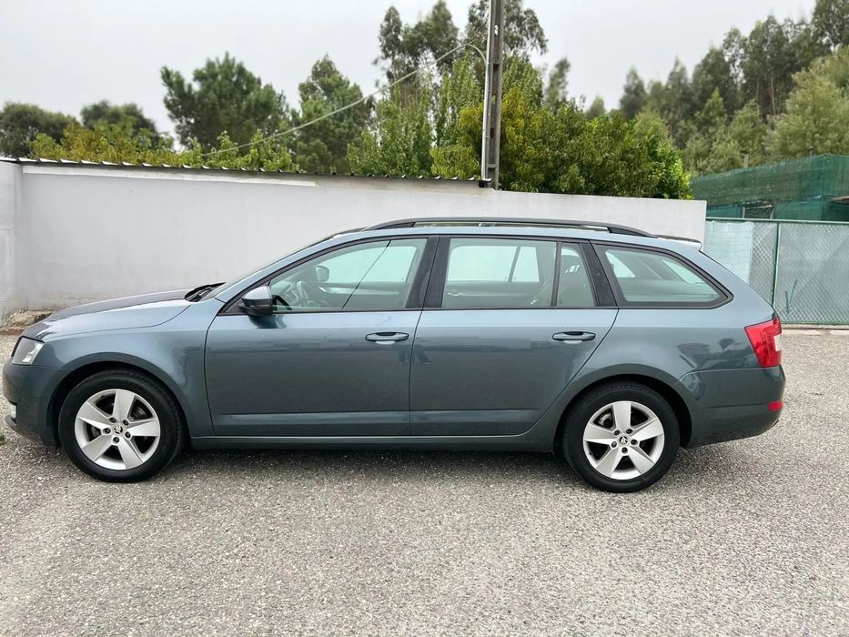 Skoda Octavia Break 1.6 TDi Ambition DSG