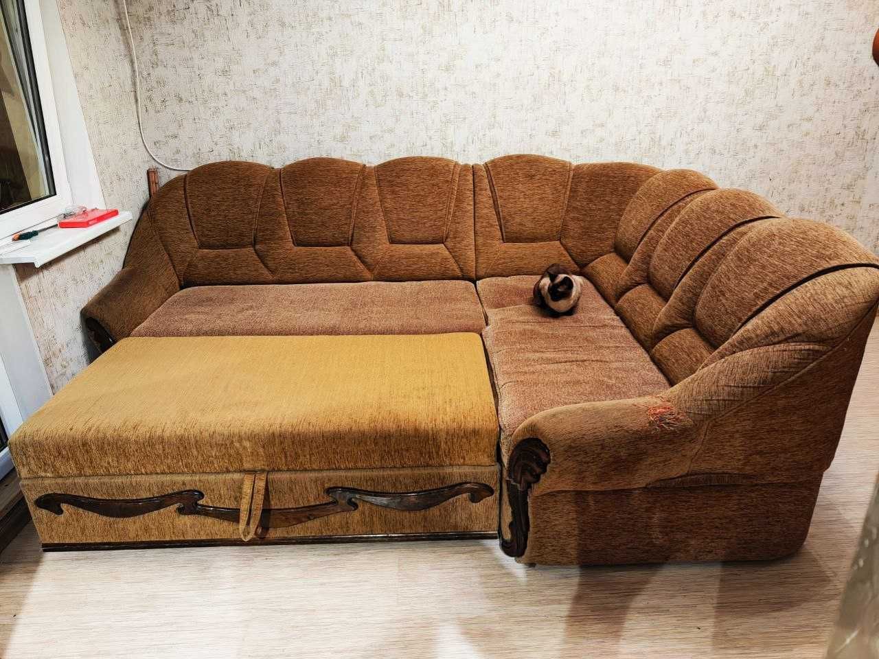 Продвм кутовий диван