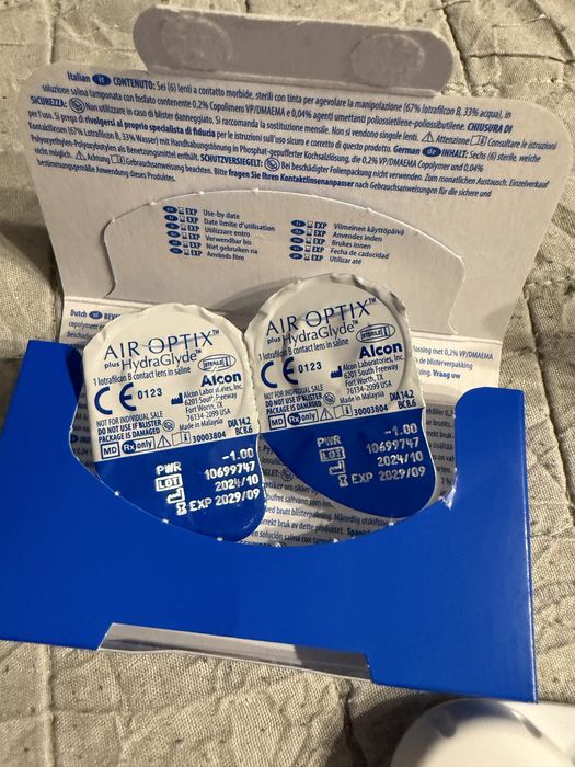 Контактні лінзи Air Optix HydraGlyde