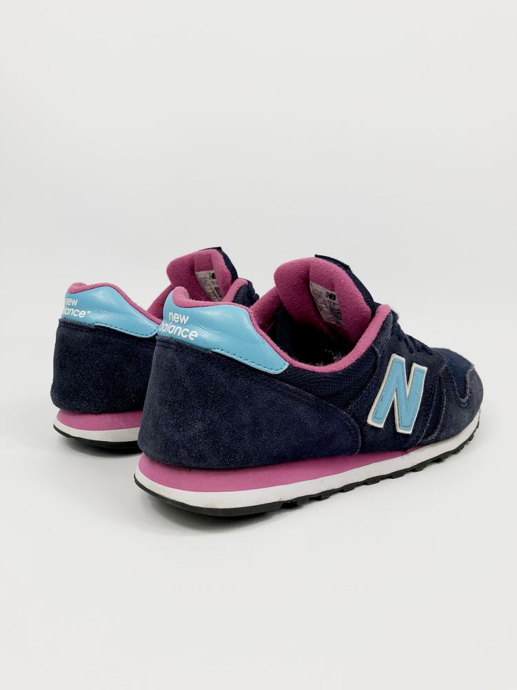 Granatowe damskie buty sneakersy New Balance 373 Classic