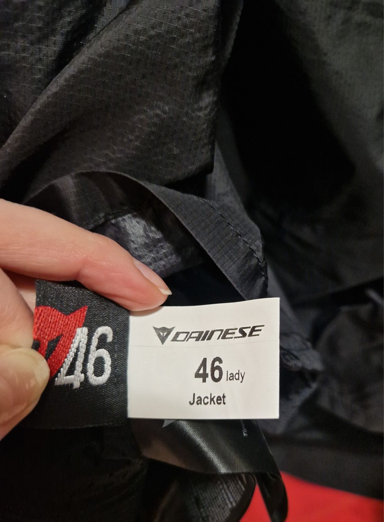 Sprzedam motocyklową kurtkę DAINESE z ochraniaczem plecow