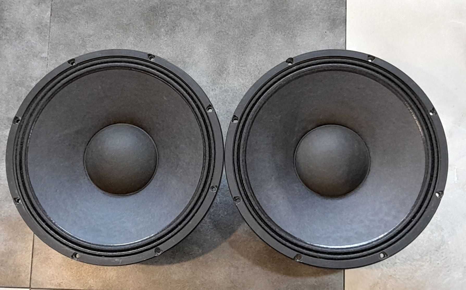 Eighteen Sound 15W700 15MB700 динаміки 15" MAG M1524/8 ом та 4 омні