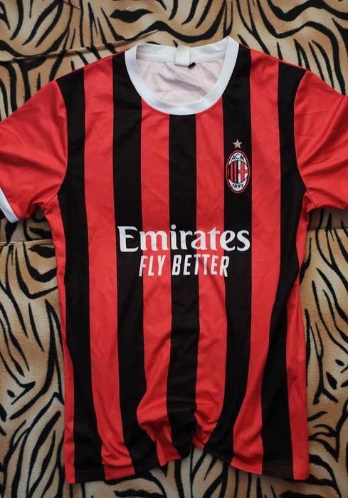 Koszulka AC Milan Emirates Fly Better – czerwona/czarna