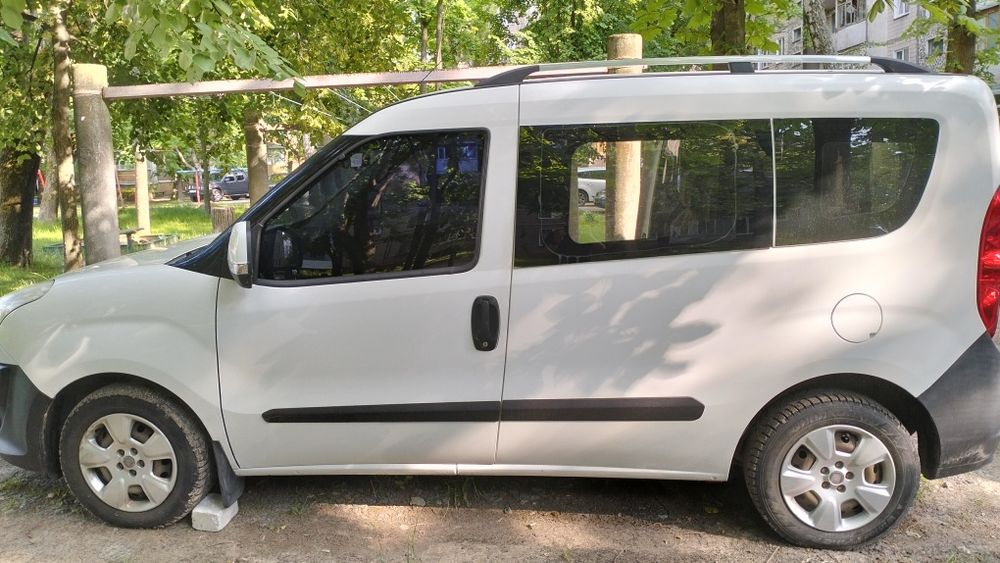 Fiat Doblo  2011