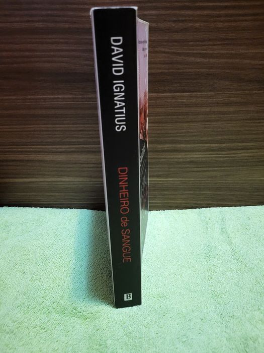 Livros variados 5€/cada