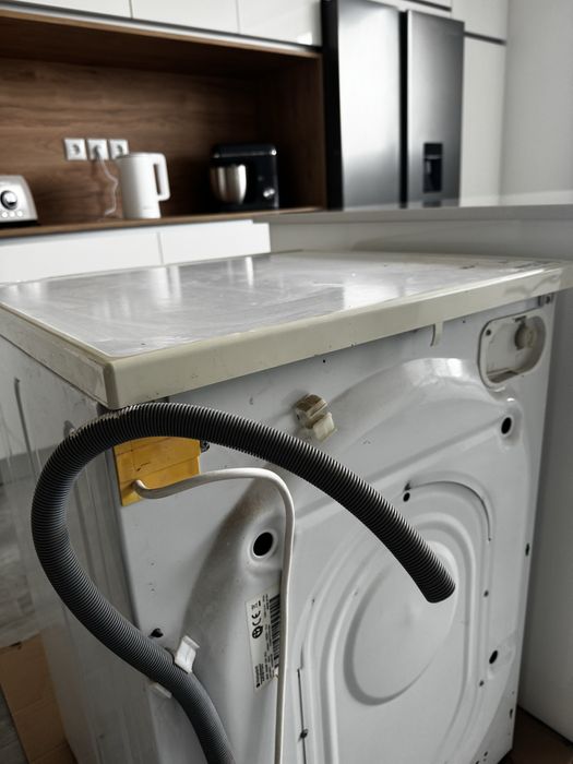 Máquina de Lavar Roupa Hotpoint Ariston 9Kg ECO9F1091