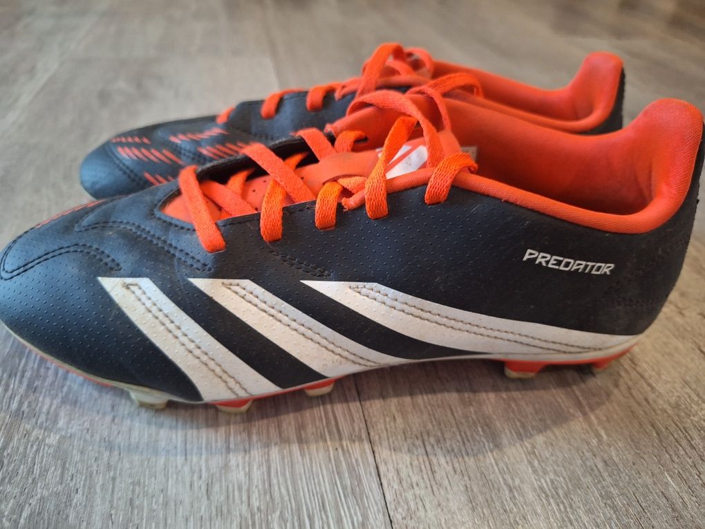 Korki r.38 adidas predator