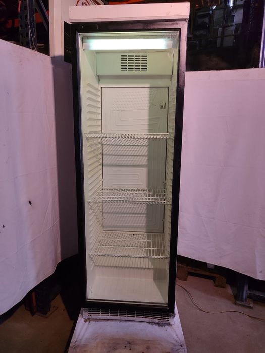 Холодильник, холодильна шафа, холодильный шкаф б/у, холодильник