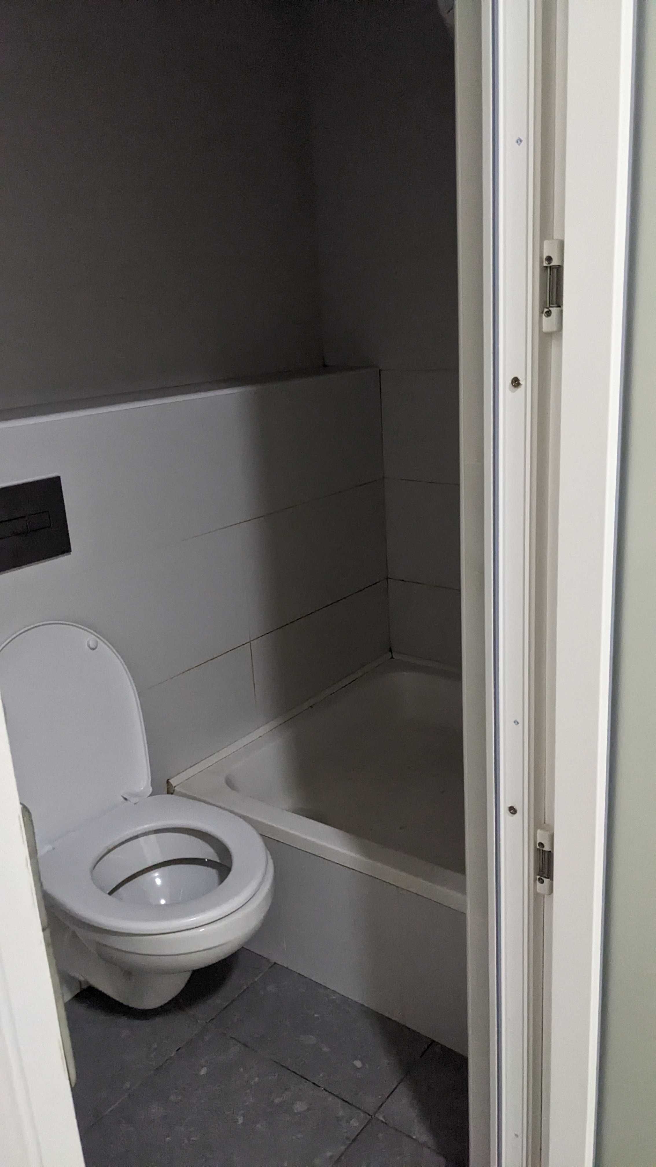 Продажа помещения 169м2  в цокольном этаже . Центр