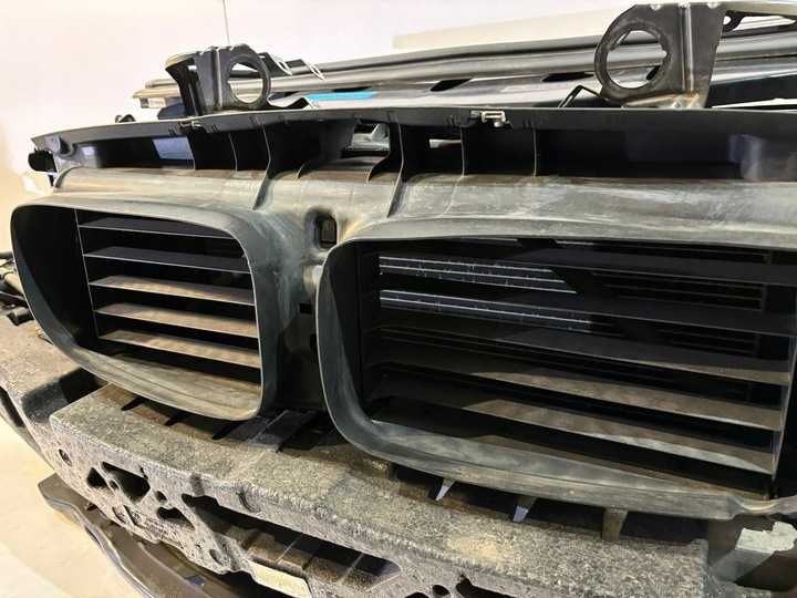 Панель комплектная BMW 5 F10 F11 разборка запчасти шрот радиатор