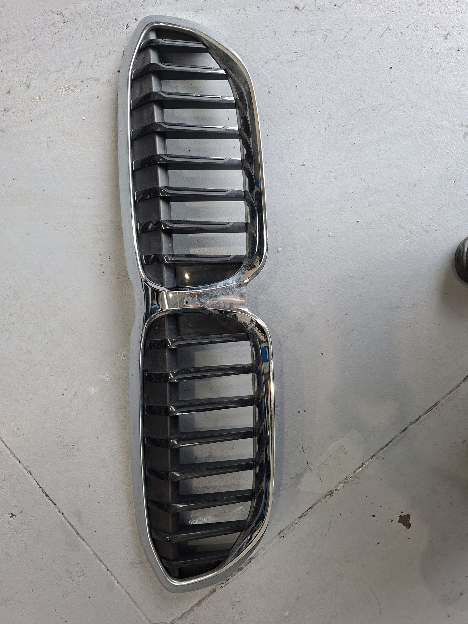 Grelha frente BMW serie 3 G20