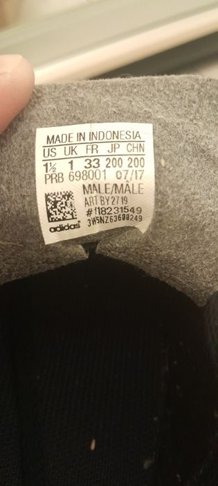 Футбольні дитячі бутси адідас