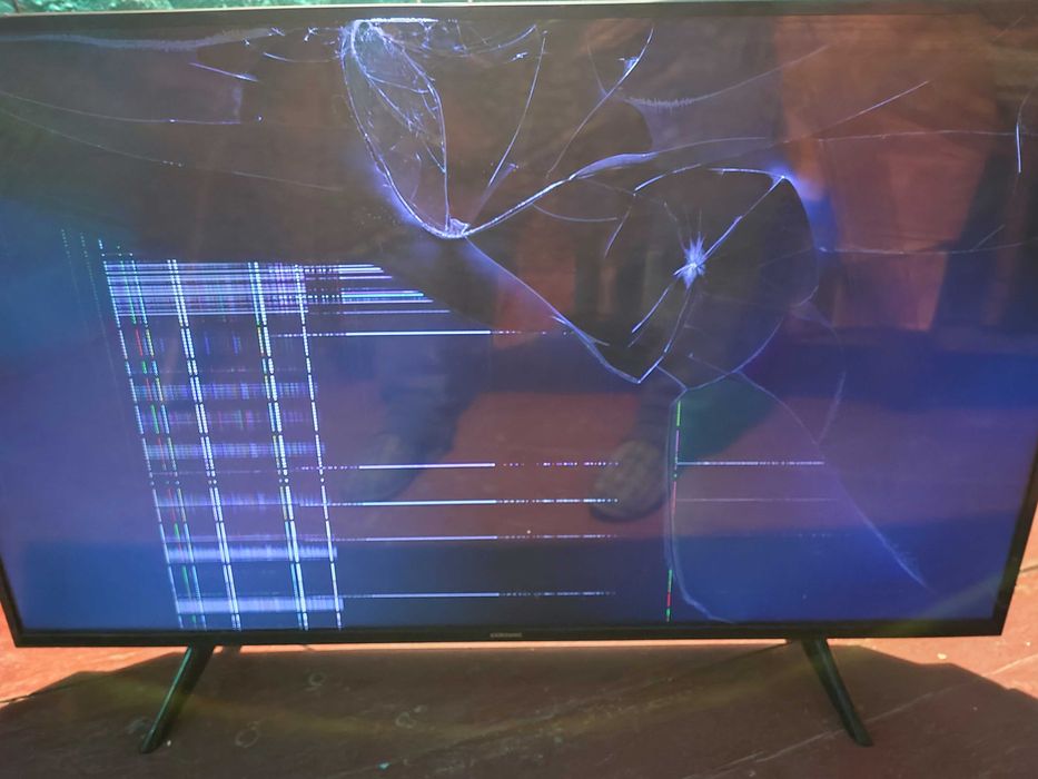 Телевізор Samsung UE43J5202AU на запчастини