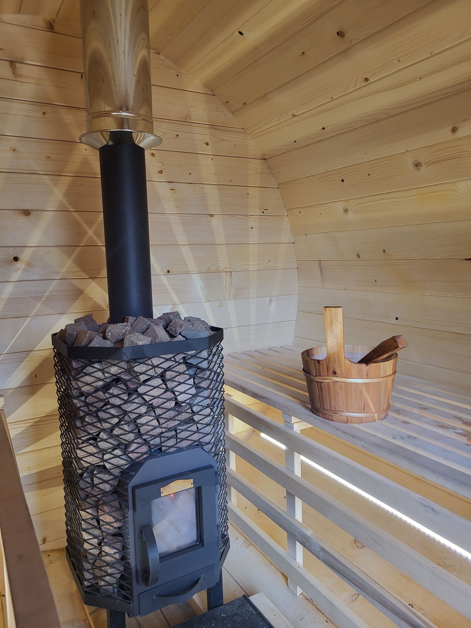 Dom sauna jacuzzi 100 km od Warszawy