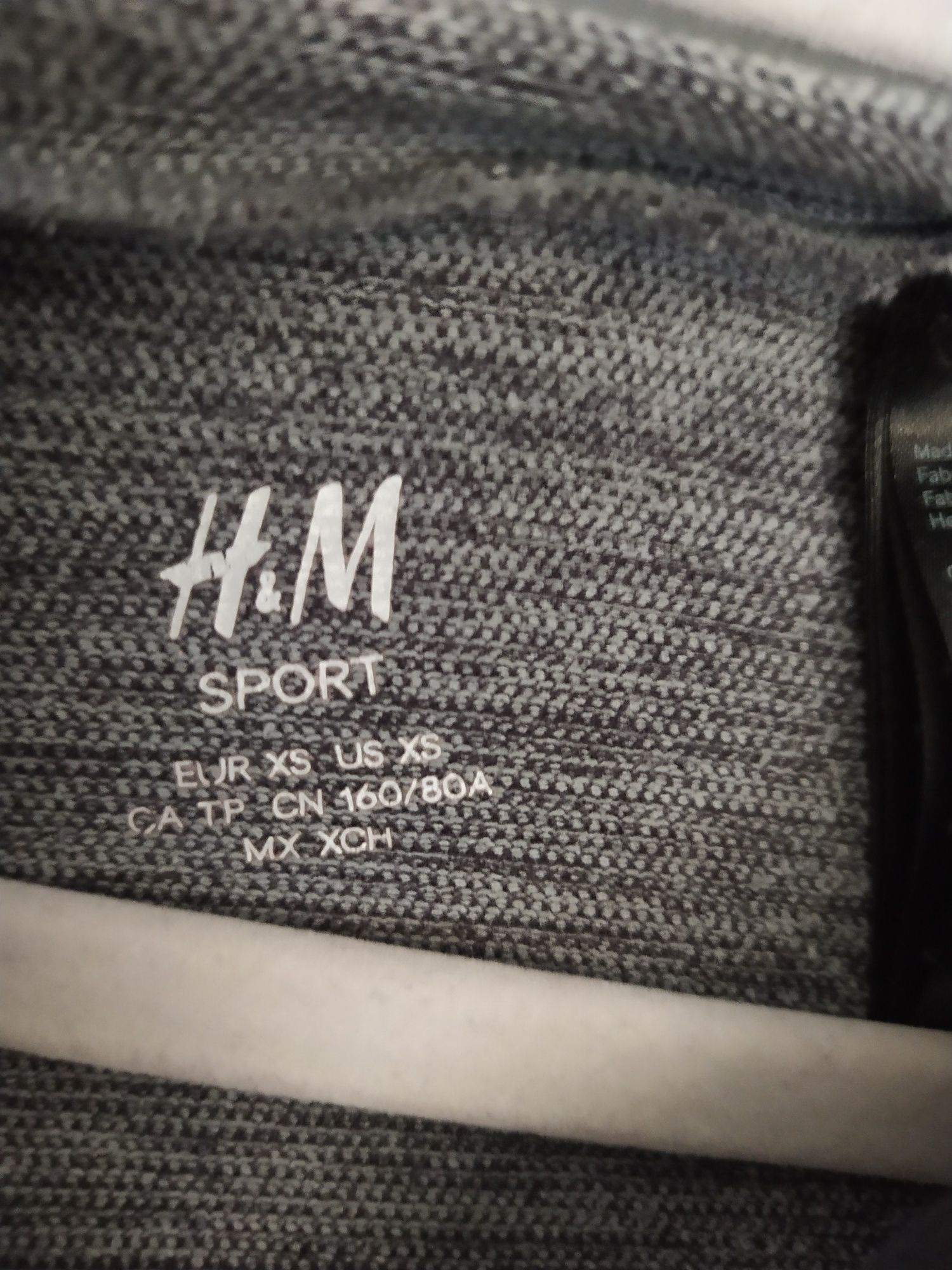 Bluza sportowa chłopięca H&M sport r xs