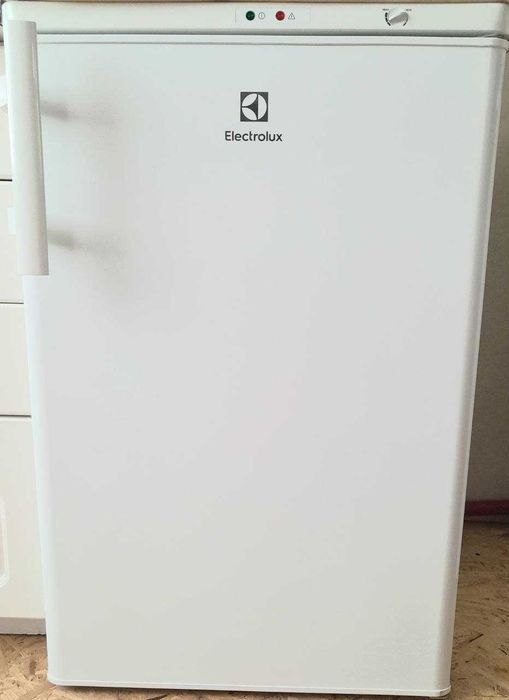 морозильна камера фризер морозильник Electrolux електролюкс