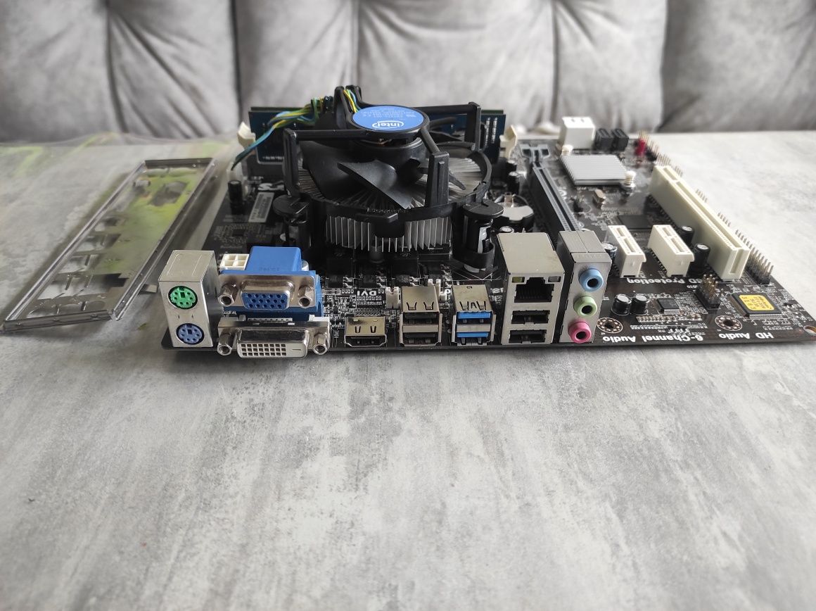 Комплект Материнская плата ECS H81H3-M3 s 1150