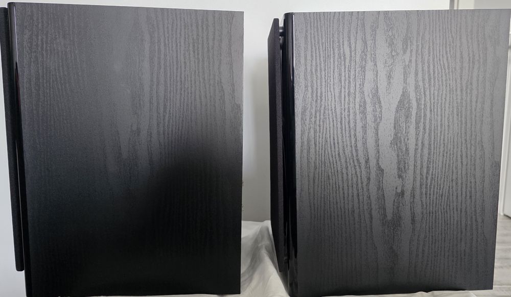 Акустика полочна Magnat 

Signature 503