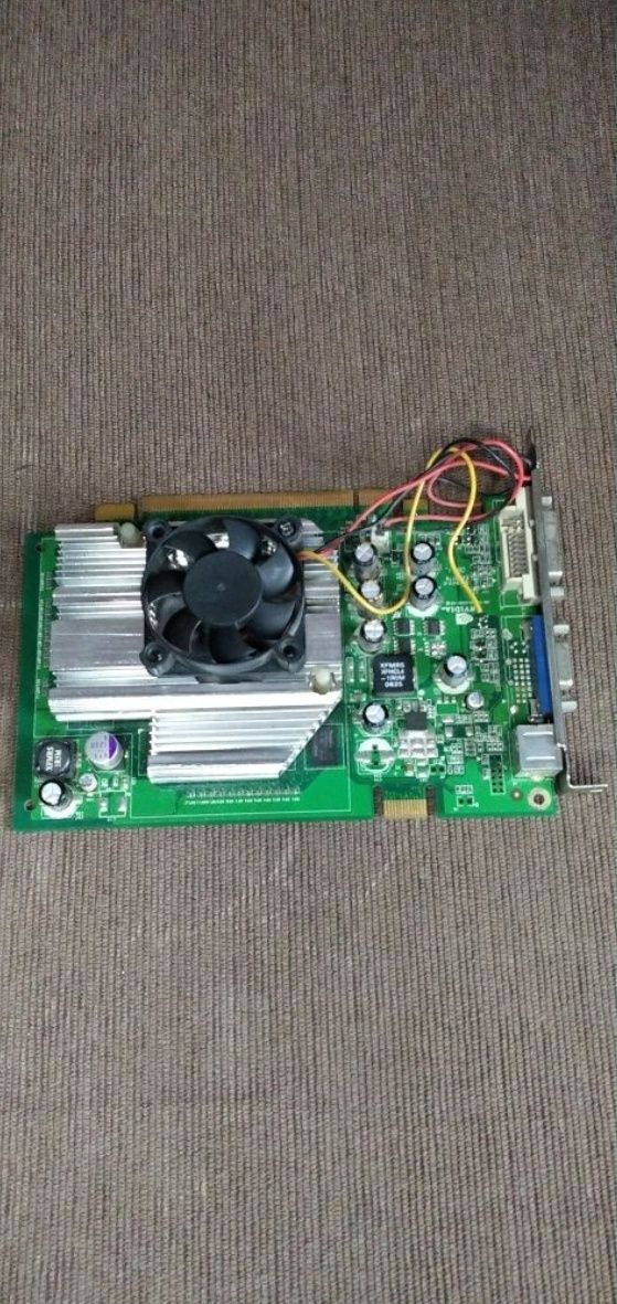 Nvidia GeForce 7600GS 256mb GDDR2