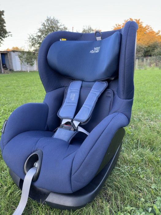 Автомобільне дитяче крісло Britax Romer TriFix2 i-Size