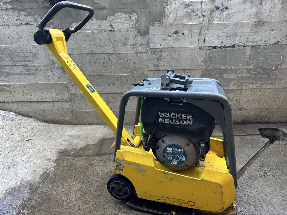 Віброплита дизельна Wacker Neuson DPU 3050H реверсивна трамбовка