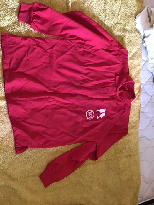 polo vermelho tamanho m