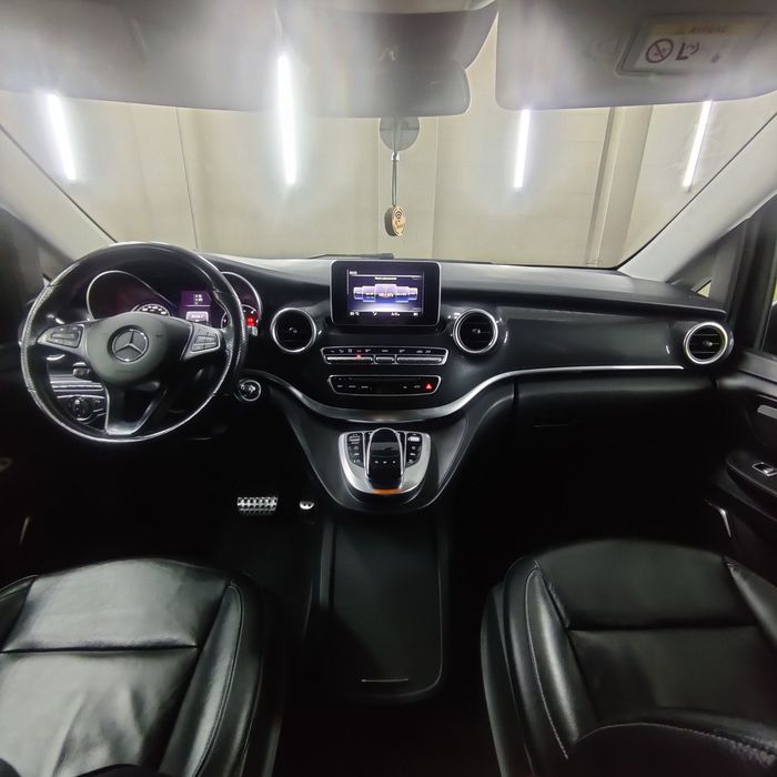 Мерседес Бенц v klasse 250d 2016 рік 4х4