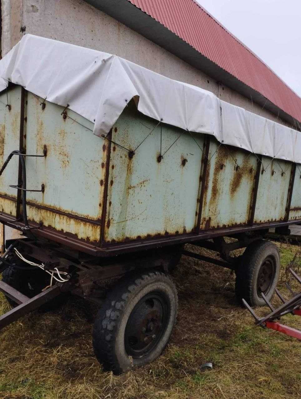 Тракторний прицеп 2ПТС-4