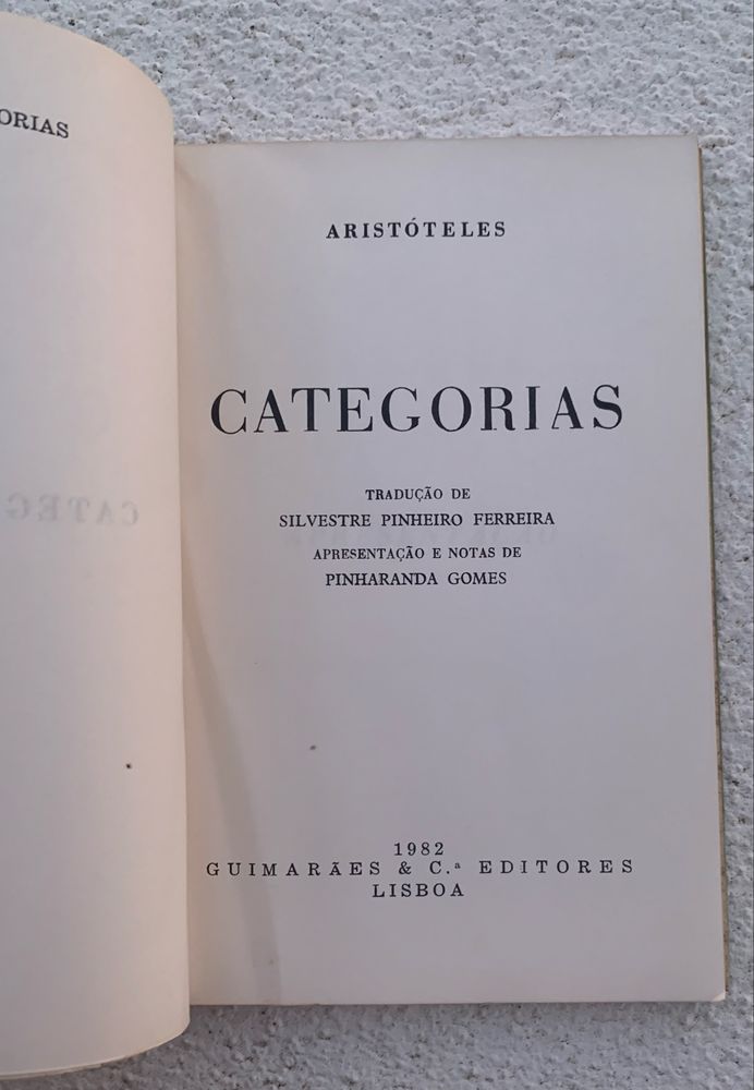 Categorias de: Aristóteles 1982