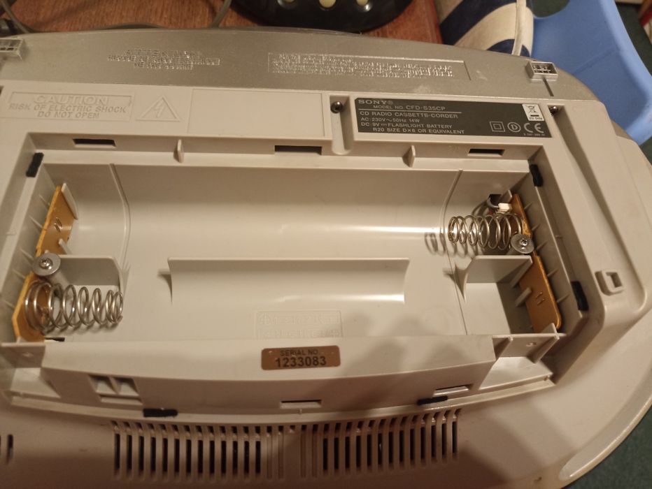 Продам бумбокс SONY