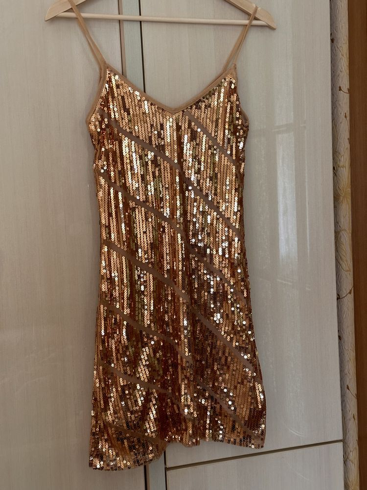 Сукня золота S