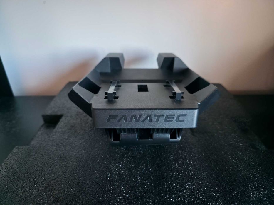 Fanatec table clamp64343215411586123