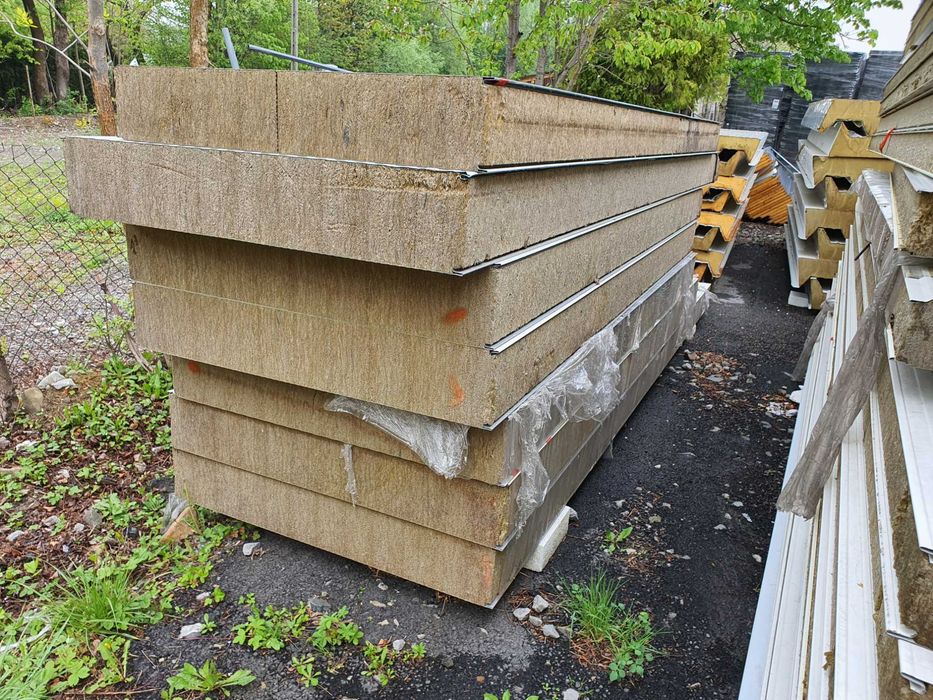 Płyty warstwowe, izolacyjne, obornickie, z pianą, z wełną, 2 klasa