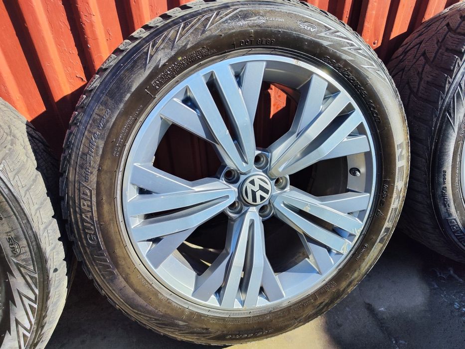 Продам диски R18 5×112 Alufelgi Passat Tiguan Golf Nexen 235.55.R18
