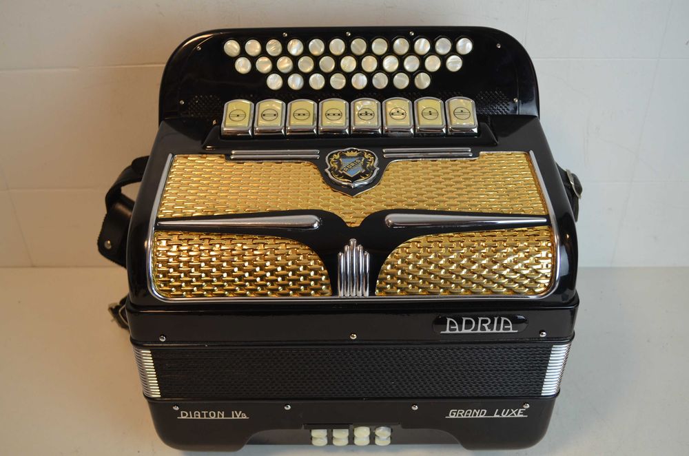 Concertina Adria 4 voz. N04