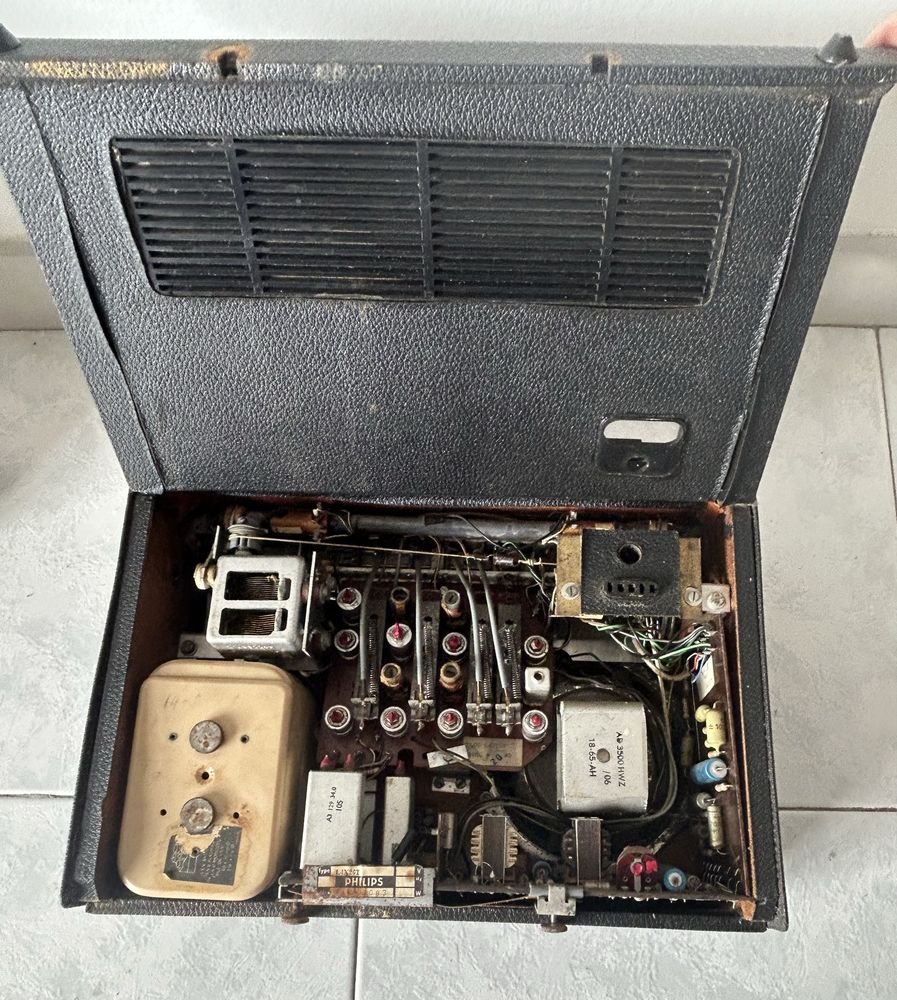 Radio antigo Philips All Transitor