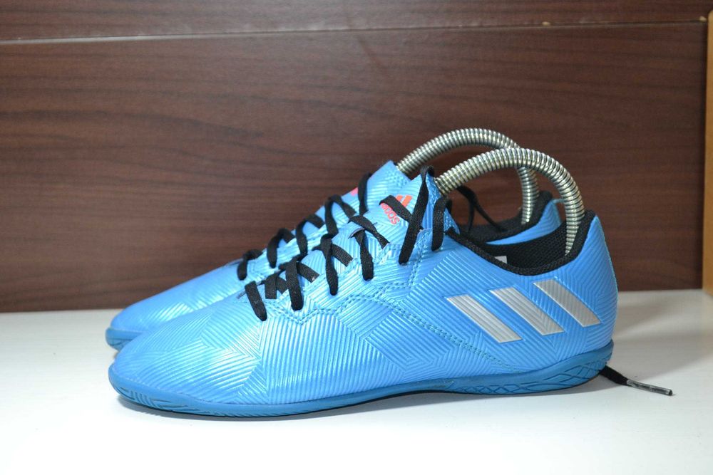 adidas messi 16.4 in 38р футзалки бутсы бампы сороконожки оригинал