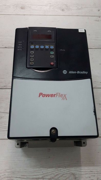 Falownik Danfoss ABB Siemens Omron Lenze