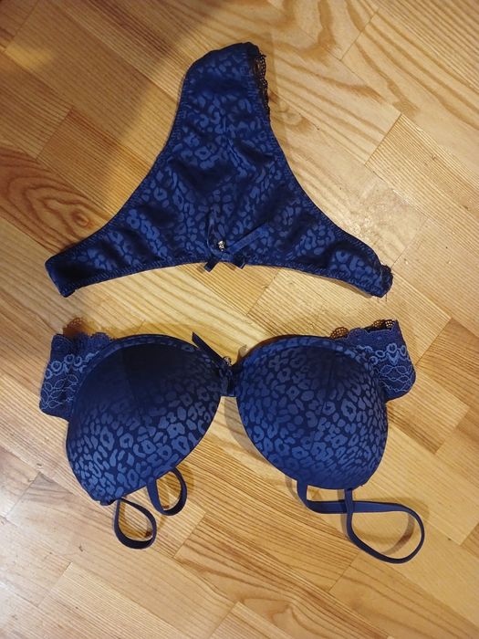 Набір комплект пушап білизна белье Стрінги труси трусы