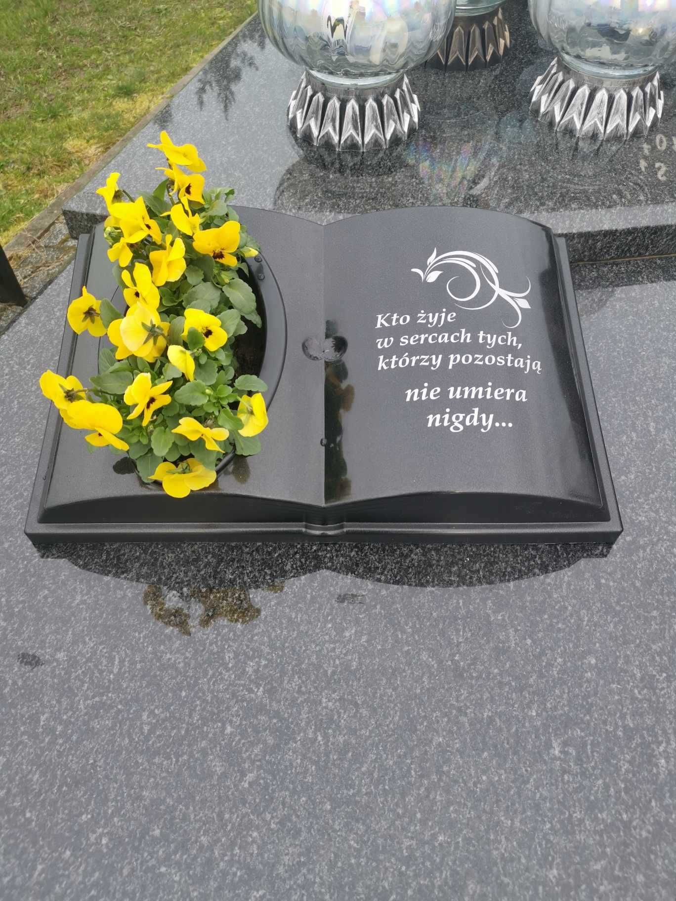Księga na grób doniczka kwiaty cmentarz podkład wiązanka stroik