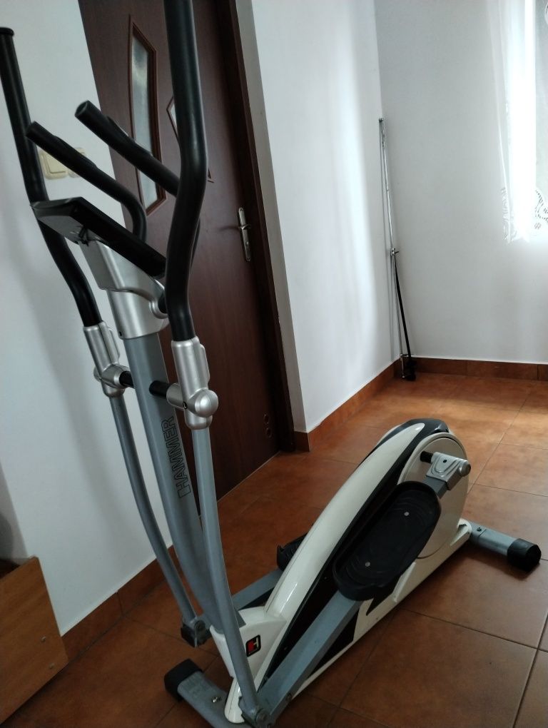 Sprzedam orbitrek hammer.
