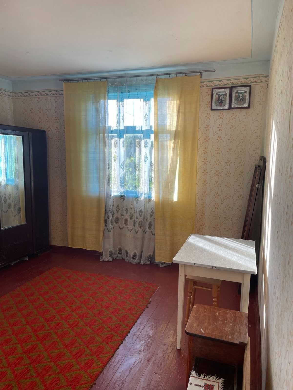 Продається житловий, дерев’яний будинок в с. Мильськ