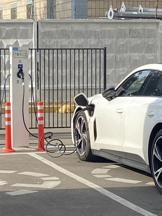 Свободна! 2-х квартира подобово МЕТРО Черниговская,Дарница