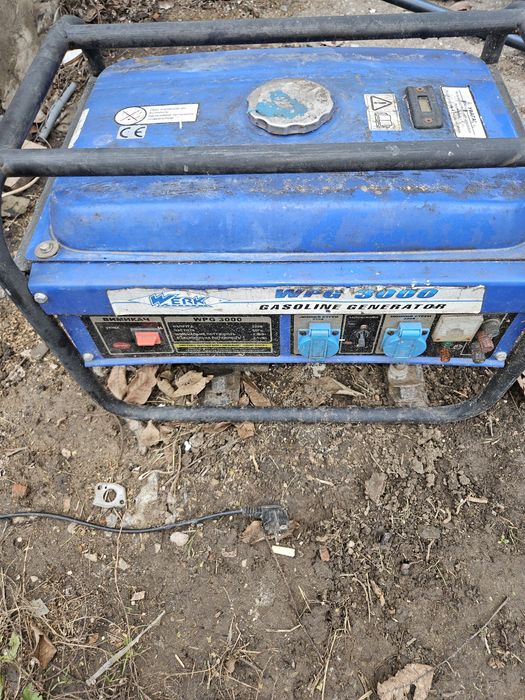 Генератор2.2-2.5квт. б.у в рабочем состоянии