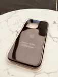 case etui do iphone 16 pro czarny silikon