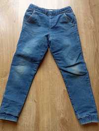 Spodnie jeansowe ocieplane chłopięce r. 128