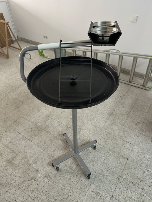 Poleiro papagaio comedor passaros