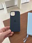 Capa iphone 15 original apple 2 cores
