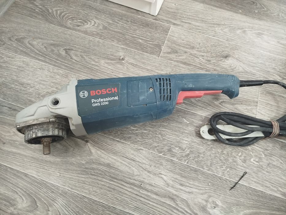 Будівельний електроінструмент